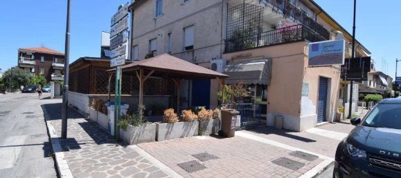140m² Commercial property in Pescara, Italy No. 294499 4
