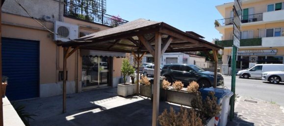 140m² Commercial property in Pescara, Italy No. 294499 8