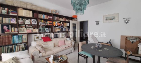 2 bedrooms Apartment in Milan, Italy No. 354208 8