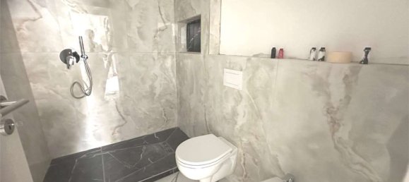 1 bedroom Apartment in Como, Italy No. 361895 6