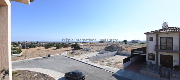 4 bedrooms Villa in Kolossi, Cyprus No. 5288 2