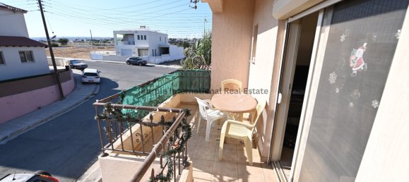 4 bedrooms Villa in Kolossi, Cyprus No. 5288 13