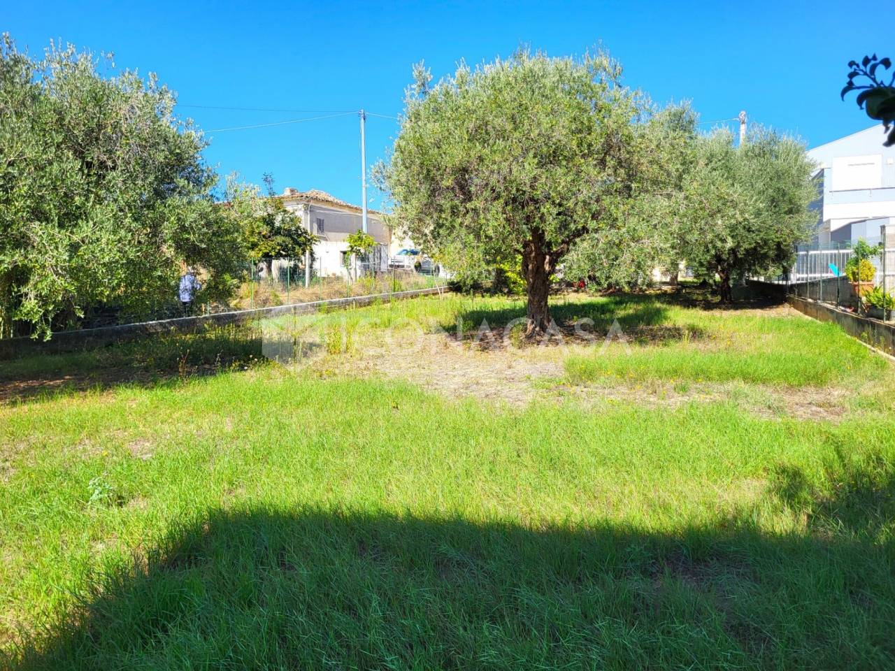 1-salle Terrain à Pescara, Italy No. 26454