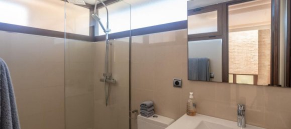 Ático de 2 dormitorios en Estepona, Spain No. 52020 6