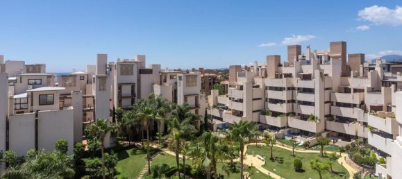 Ático de 2 dormitorios en Estepona, Spain No. 52020 20