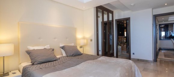 Ático de 2 dormitorios en Estepona, Spain No. 52020 5