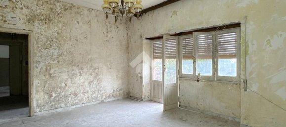 4 bedrooms Villa in Monte Compatri, Italy No. 44713 18