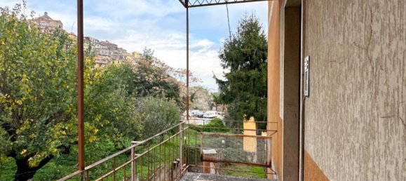 4 bedrooms Villa in Monte Compatri, Italy No. 44713 6