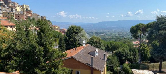 4 bedrooms Villa in Monte Compatri, Italy No. 44713 2