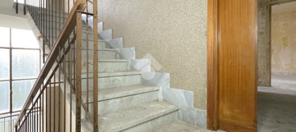 4 bedrooms Villa in Monte Compatri, Italy No. 44713 20