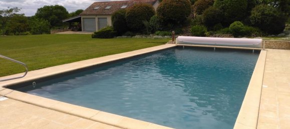 3 bedrooms House in Monflanquin, France No. 335896 2