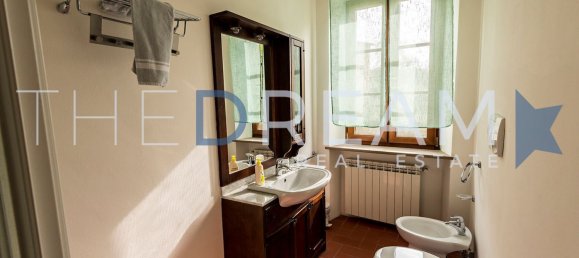 31 room Villa in Lucca, Italy No. 42665 41