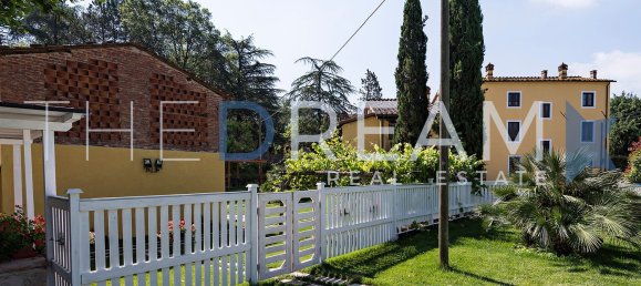 31 room Villa in Lucca, Italy No. 42665 28