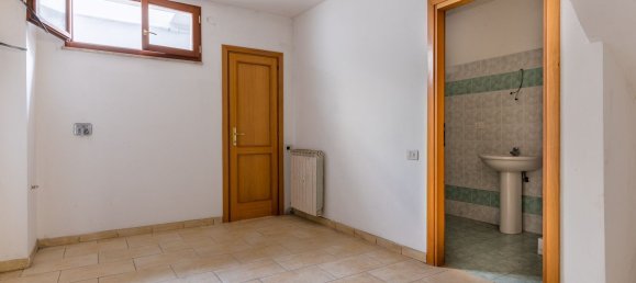 5-salle Maison à Valmontone, Italy No. 210913 20