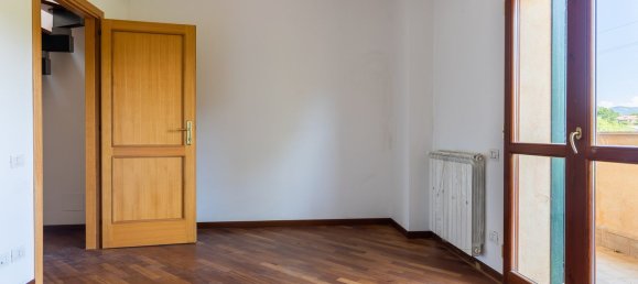 5-salle Maison à Valmontone, Italy No. 210913 10