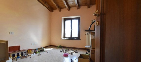 3 bedrooms House in Castelnuovo del Garda, Italy No. 310420 29