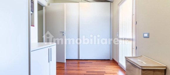 Apartamento de 2 dormitorios en Alzano Lombardo, Italy No. 271316 22