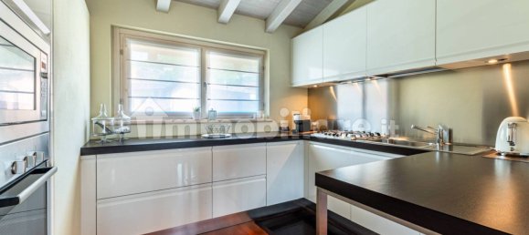 Apartamento de 2 dormitorios en Alzano Lombardo, Italy No. 271316 8