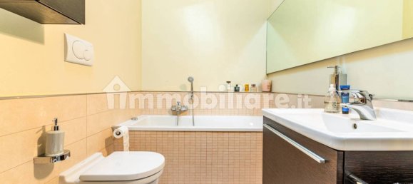 Apartamento de 2 dormitorios en Alzano Lombardo, Italy No. 271316 16