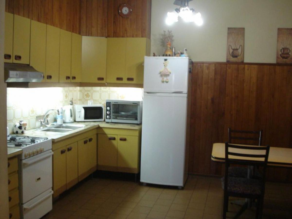 Casa T4 em Moron, Argentina N.º 58783