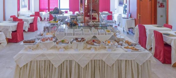 2000m² Building in Rimini, Italy No. 145644 15