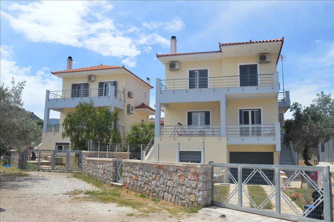 4 bedrooms Property in Corinthia, Greece No. 6728