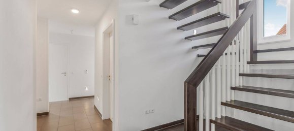 5-salle Maison de ville à Stade, Germany No. 220405 14