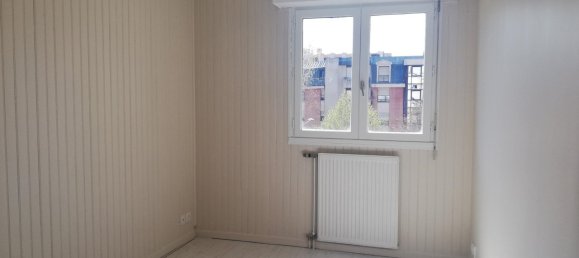 2 bedrooms Apartment in Cergy, France No. 172041 8