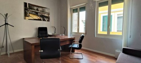 2 Schlafzimmer Wohnung in Naples, Italy, Nr. 347459 14