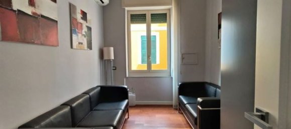 2 Schlafzimmer Wohnung in Naples, Italy, Nr. 347459 5