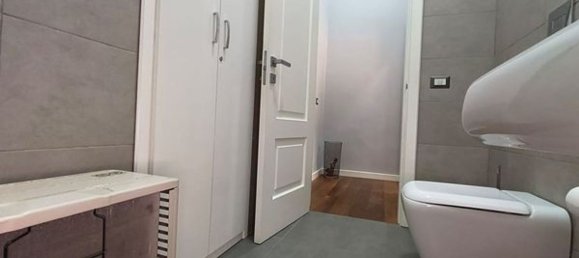 2 Schlafzimmer Wohnung in Naples, Italy, Nr. 347459 22
