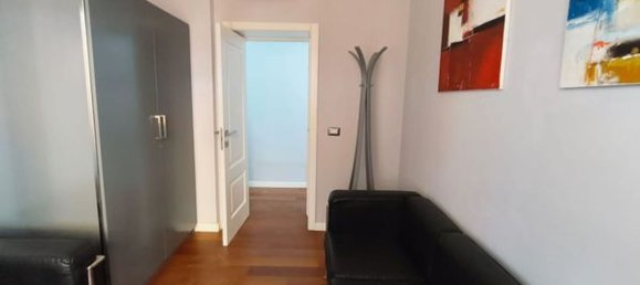 2 Schlafzimmer Wohnung in Naples, Italy, Nr. 347459 8