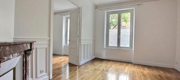 2 bedrooms Apartment in Pantin, France No. 182674 9