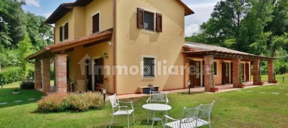 7 Schlafzimmer Villa in Lucca, Italy, Nr. 325601 3