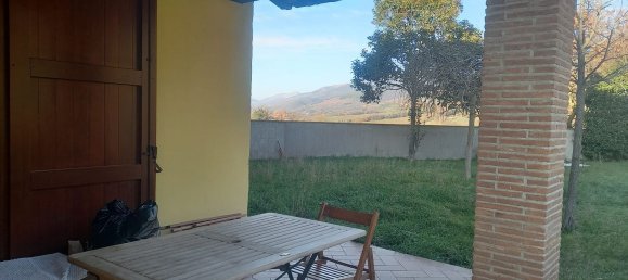 4 rooms House in Nocera Umbra, Italy No. 220396 3