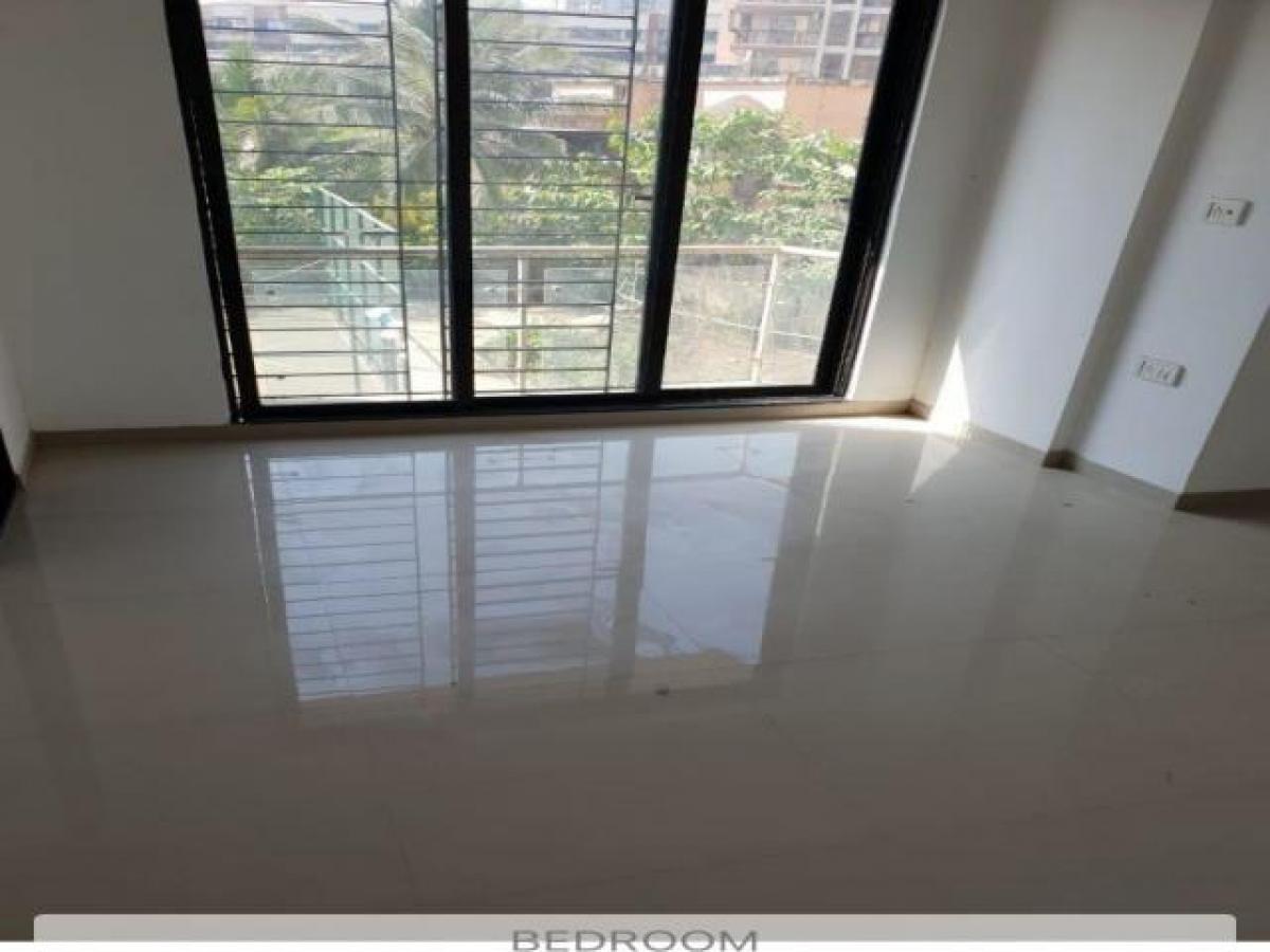 2 bedrooms House in Mumbai, India No. 7543