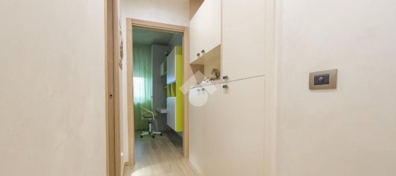 2 bedrooms Apartment in Manfredonia, Italy No. 287124 8