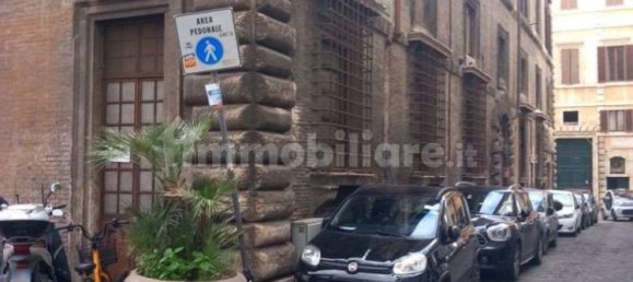 2 bedrooms Commercial property in Rome, Italy No. 319223 4