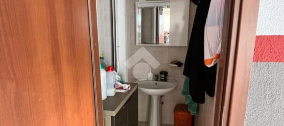 1غرفة مستودع في Anzio, Italy رقم 271778 11