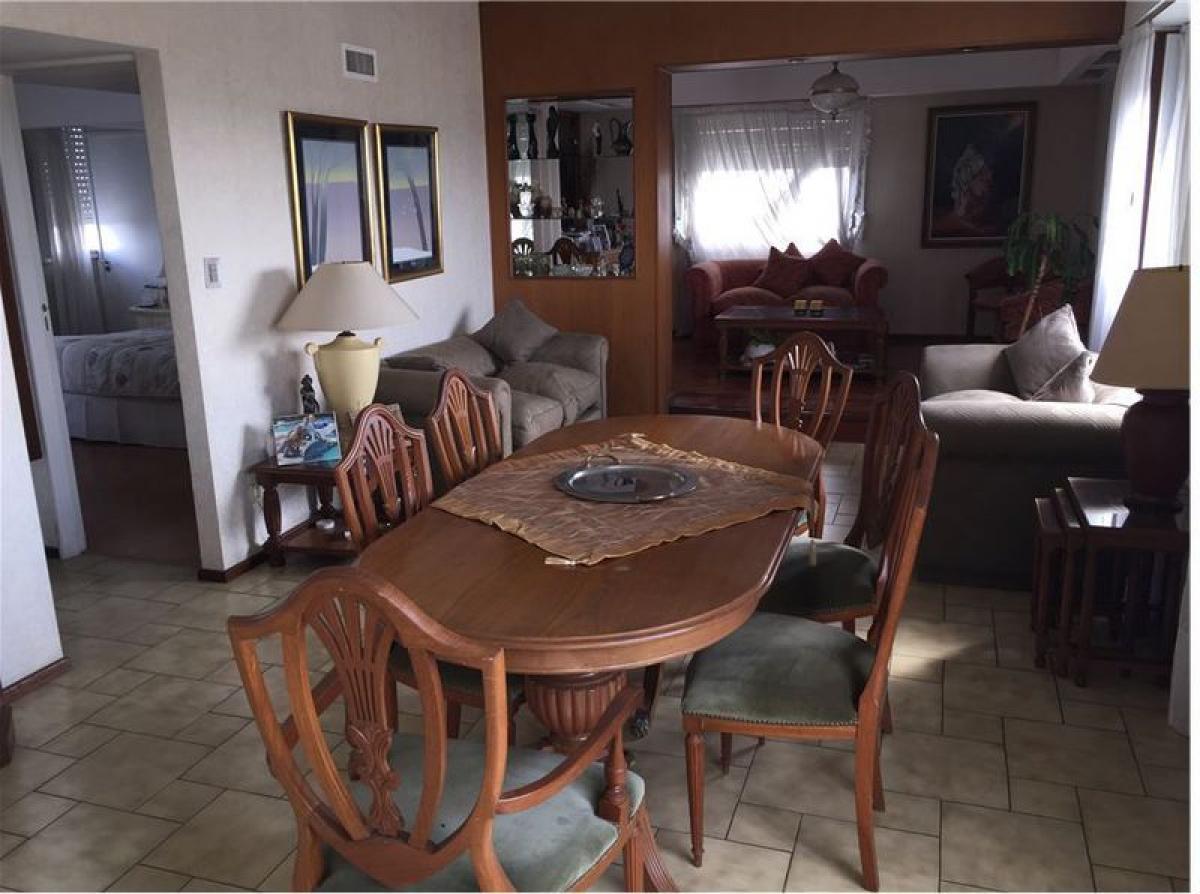 5 bedrooms Apartment in Buenos Aires, Argentina No. 96717