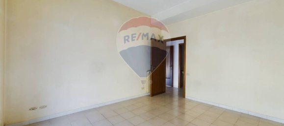 3 bedrooms Apartment in Rome, Italy No. 119652 32
