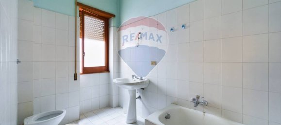 3 bedrooms Apartment in Rome, Italy No. 119652 35