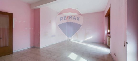 3 bedrooms Apartment in Rome, Italy No. 119652 2