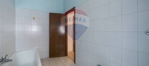 3 bedrooms Apartment in Rome, Italy No. 119652 38