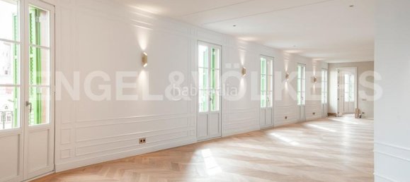 4 Schlafzimmer Penthouse in Eixample, Spain, Nr. 25862 14