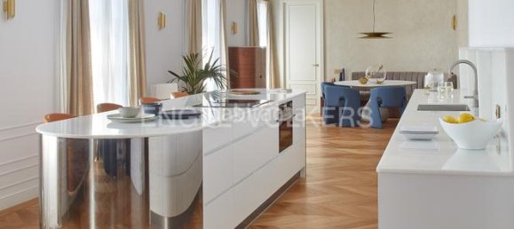 4 Schlafzimmer Penthouse in Eixample, Spain, Nr. 25862 32