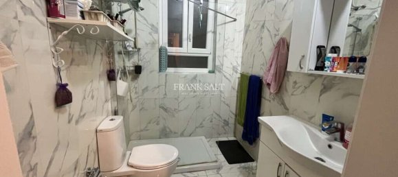 2 bedrooms Maisonette in Mosta, Malta No. 8194 8