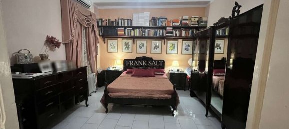 2 bedrooms Maisonette in Mosta, Malta No. 8194 2