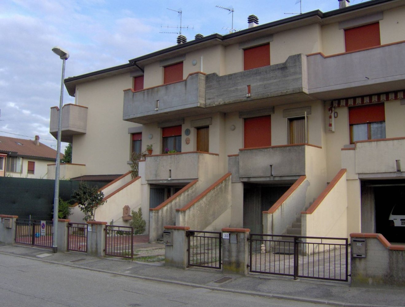 4 rooms House in Terre del Reno, Italy No. 62870