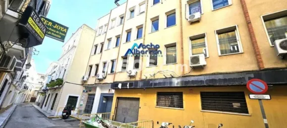 Escritório em Badajoz, Spain 304 m² N.º 156046 19